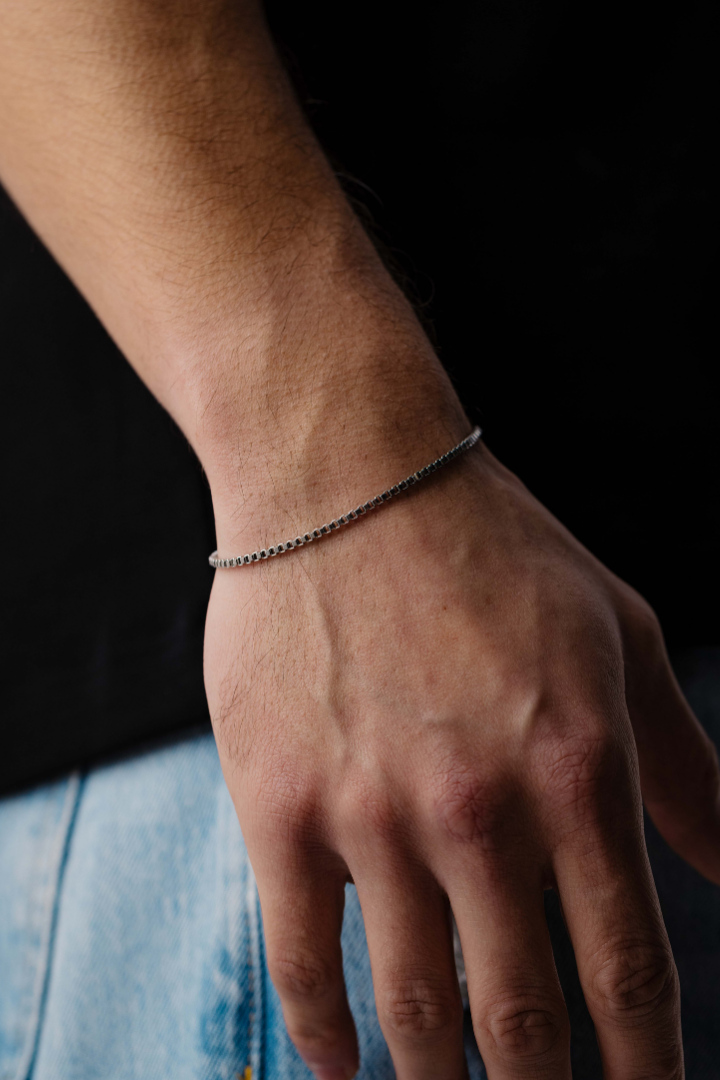 Box Bracelet 2mm (Silver)