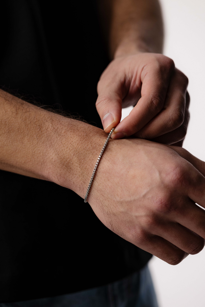 Box Bracelet 2mm (Silver)