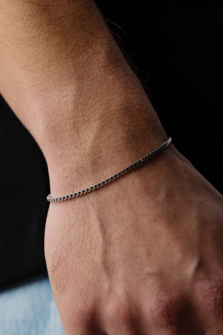 Box Bracelet 2mm (Silver)