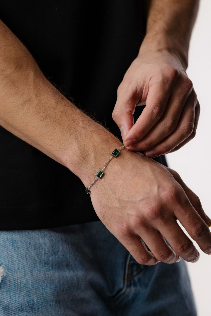Green Stone Bracelet (Silver)