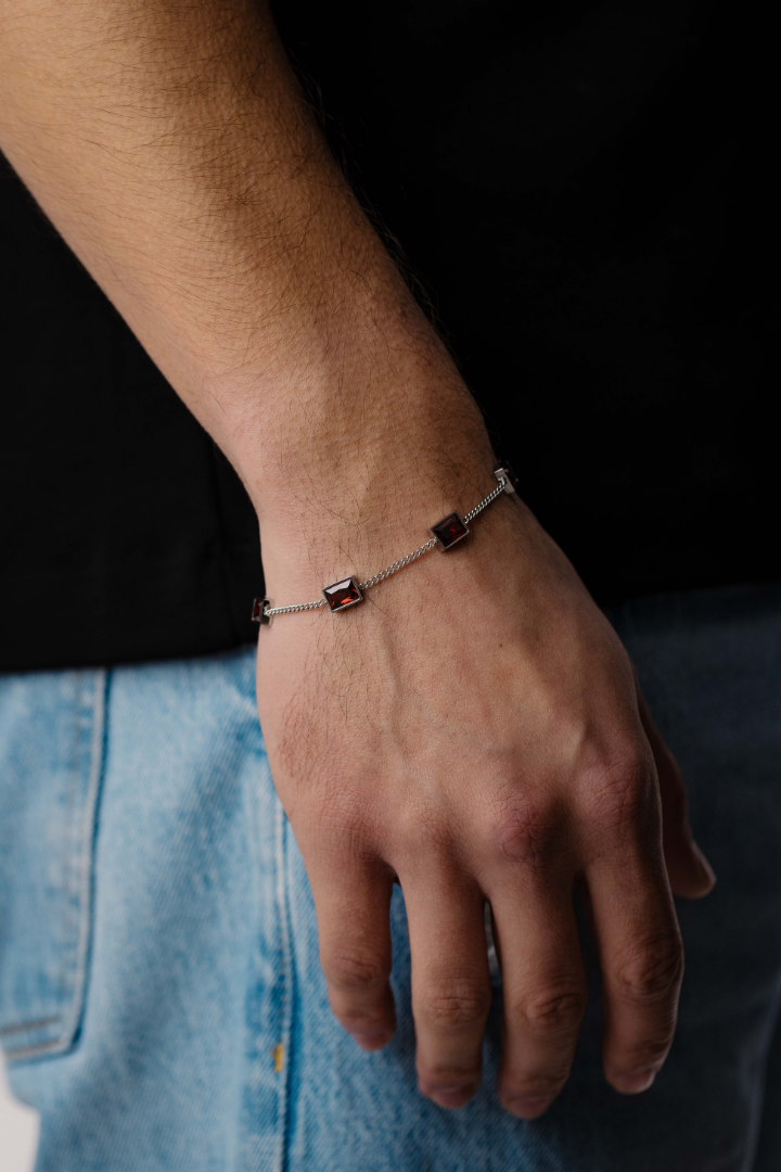 Red Stone Bracelet (Silver)