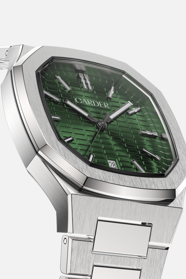 AUGUST - Green