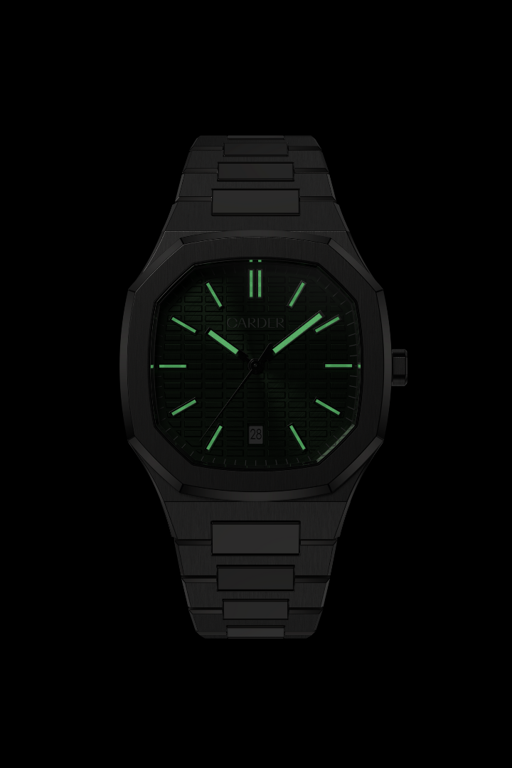 AUGUST - Green